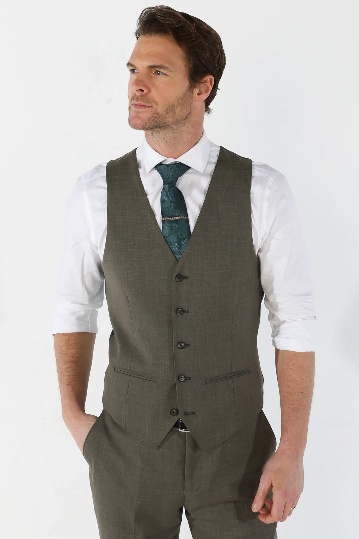 Kurt Men's Sage Green 3-Piece Tailored Fit Suit for Summer Weddings